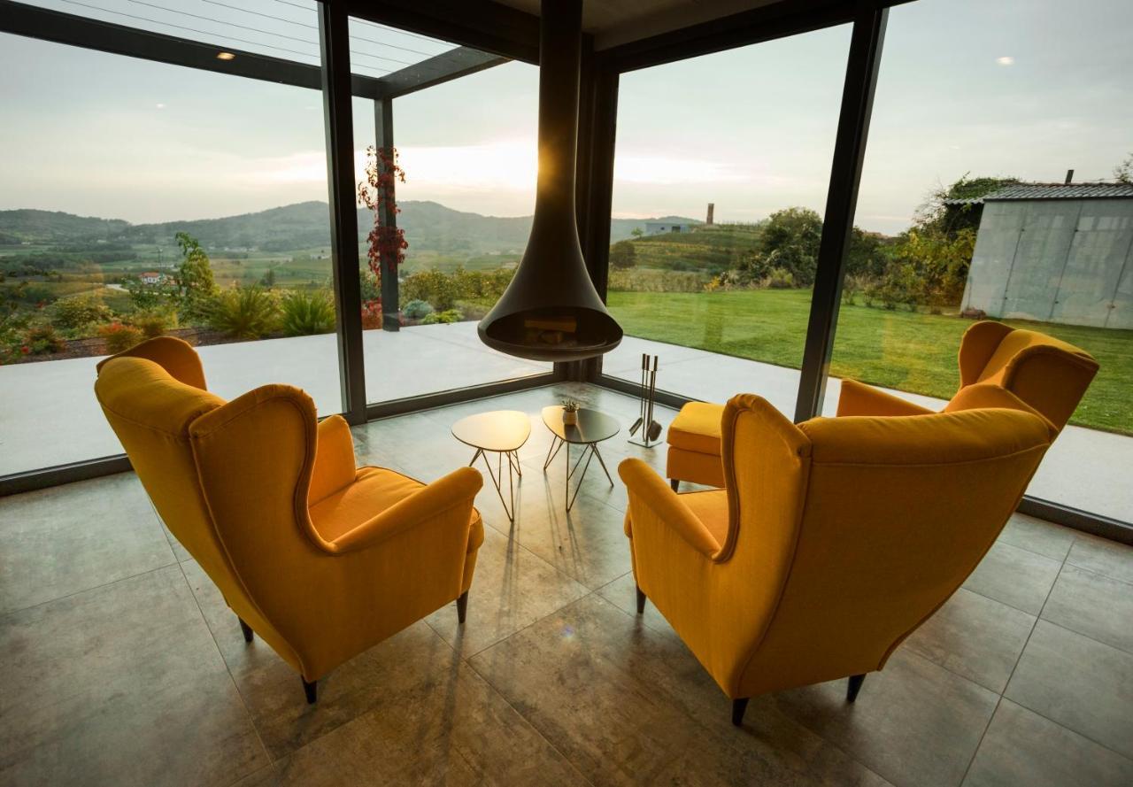 Tavarneta Estate Dobrovo Luaran gambar